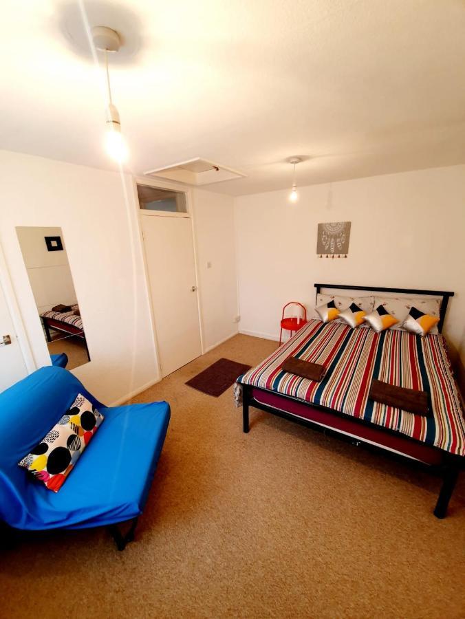Rayleigh Town Centre 2 Bedroom Apartment Zewnętrze zdjęcie